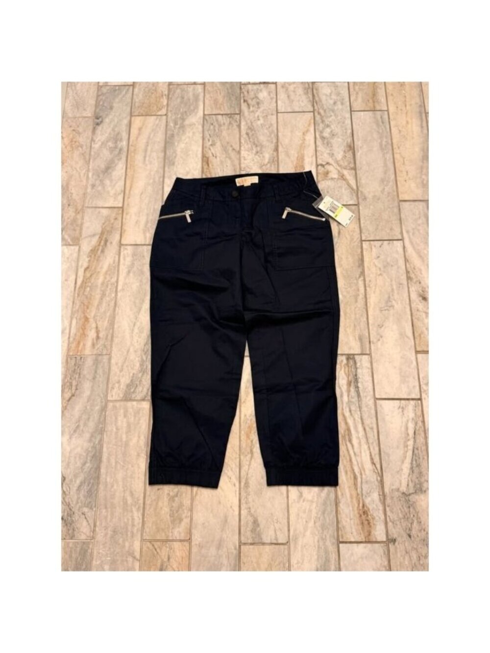 NEW Michael Michael Kors women's size 4 navy cropped jogger pants Retails $79.50